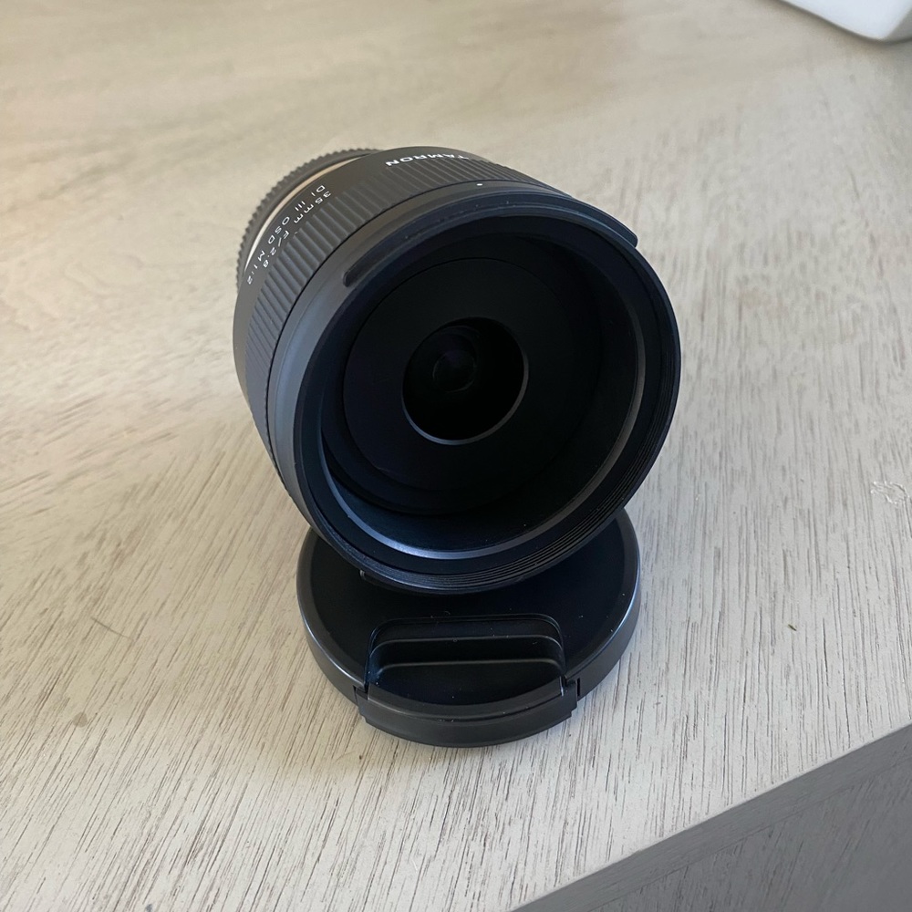Tamron 35mm f/2.8 for sony